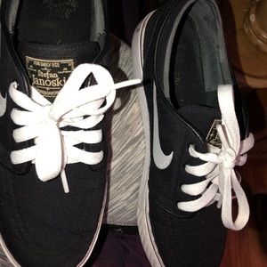 nike sb janoski black & white canvas skate shoes